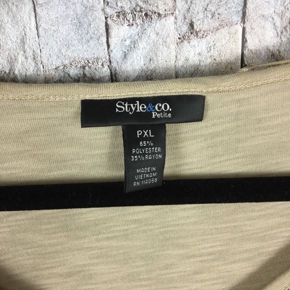 Style & Co Petite - XL tan shirt w/orange flowers - Picture 3 of 3